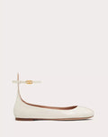 Valentino Garavani Tan-go patent leather ballet flats for women, featuring sleek design and glossy finish.